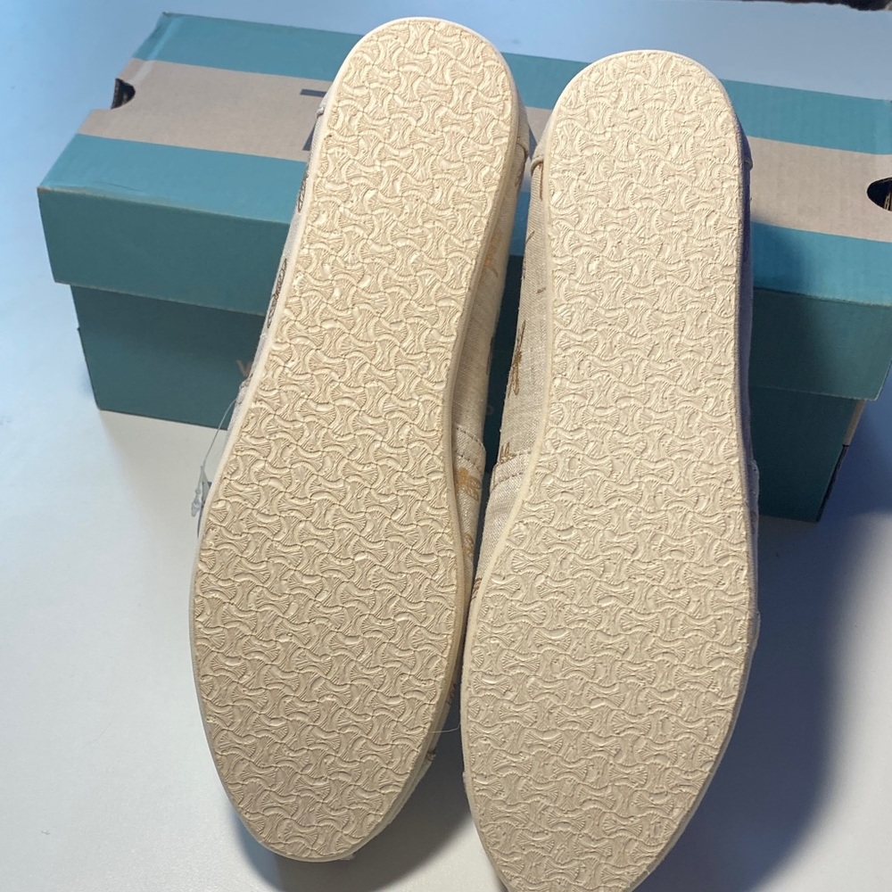 TOMS Women's Alpargata Beige dragonflies Patterned Flats !!BRAND NEW!! - Picture 6 of 10